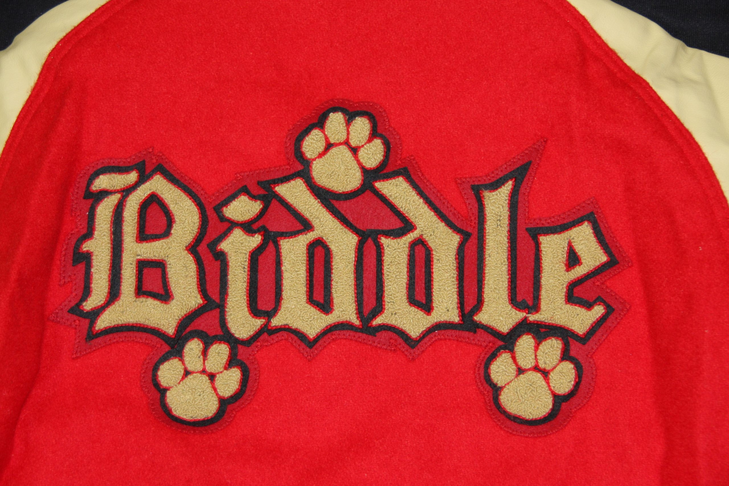 Old English - Image 5